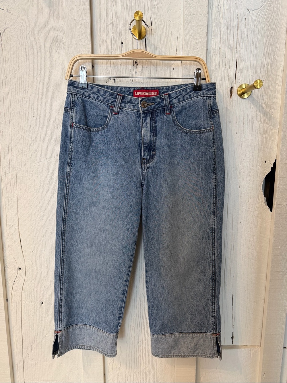 UNIONBAY Medium Blue Cropped Denim Capris